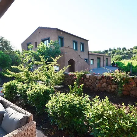Cavanera Etnea & Wine Experience 4*
